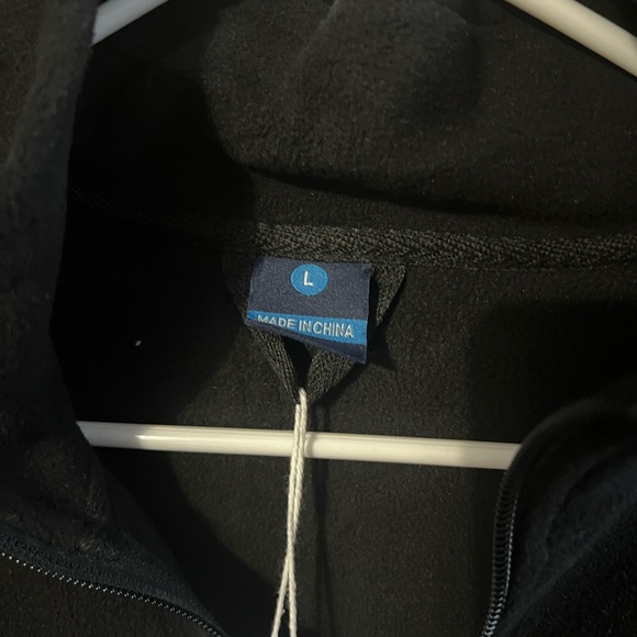 Black Full-Zip Fleece Jacket - Picture 2 of 3